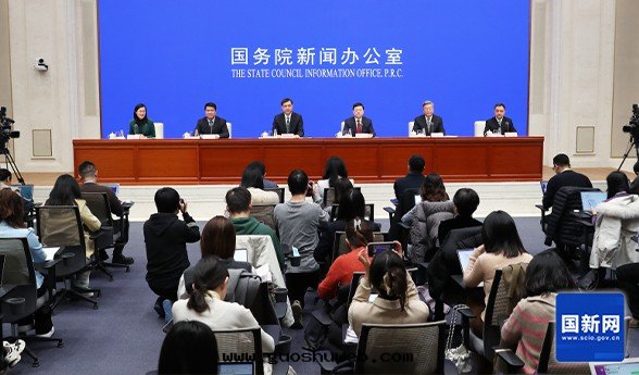 全(quán)文(wén)實(shí)录(lù)丨国新(xīn)辦(bàn)舉行国務(wù)院(yuàn)政(zhèng)策例行吹風(fēng)会(huì)  介紹《固體(tǐ)廢物(wù)綜合治理(lǐ)行動(dòng)计劃(huà)》有(yǒu)關(guān)情(qíng)況