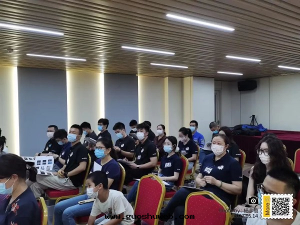 五(wǔ)大(dà)湖(hú)环(huán)保小黃人(rén)應(yìng)急救護知識技能(néng)培訓