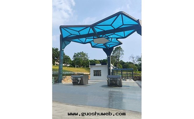 光(guāng)明(míng)中(zhōng)心(xīn)區(qū)學(xué)府公(gōng)园地(dì)埋式垃圾站